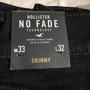 NWT Hollister no fade boys skinny jean.